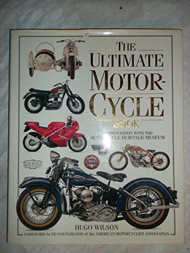 Beispielbild fr The Ultimate Motorcycle Book zum Verkauf von KuleliBooks