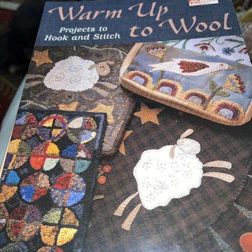 Beispielbild fr Warm up to Wool : Projects to Hook and Stitch zum Verkauf von Better World Books