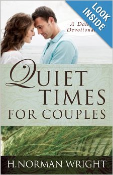 Imagen de archivo de Quiet Times for Couples: Inspirational Thoughts a la venta por Hawking Books