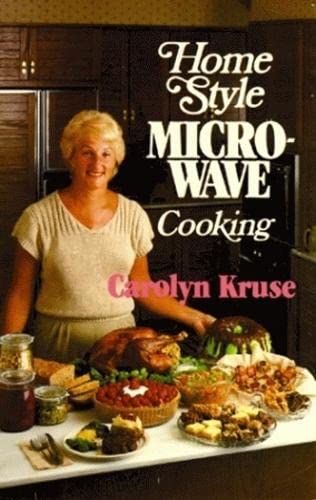 Beispielbild fr Home Style Microwave Cooking zum Verkauf von Revaluation Books