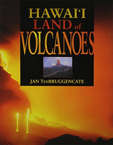 Imagen de archivo de Hawaii's Land of Volcanoes a la venta por SecondSale