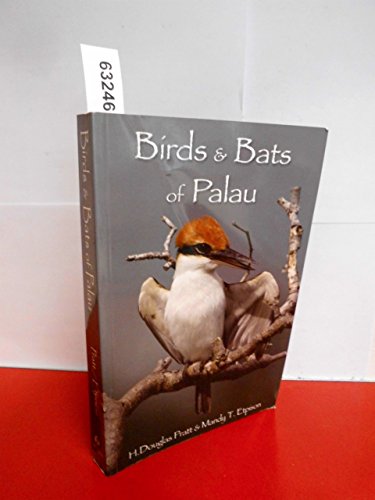 9781566478717: The Birds and Bats of Palau