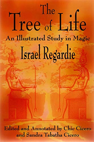 Imagen de archivo de The Tree of Life: An Illustrated Study in Magic a la venta por Goodwill of Colorado