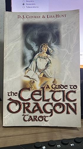 9781567181852: A Guide to the Celtic Dragon Tarot