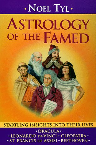 Beispielbild fr Astrology of the Famed: Startling Insights into Their Lives (Llewellyns New World Astrology Series) zum Verkauf von KuleliBooks