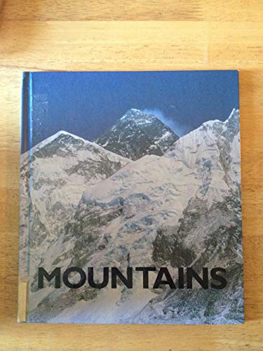 Beispielbild fr Mountains zum Verkauf von SecondSale