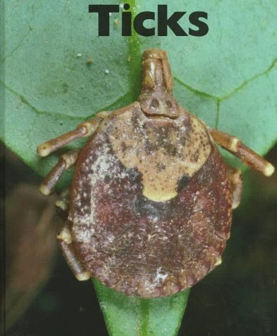 Imagen de archivo de Ticks (Naturebooks: Creepy Crawlers) a la venta por More Than Words