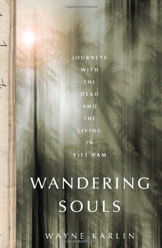 9781568584058: Wandering Souls: Journeys with the Dead and Living in Viet Nam