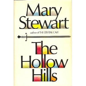 9781568650630: The Hollow Hills