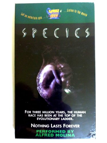 Species (9781568760391) by Navarro, Yvonne