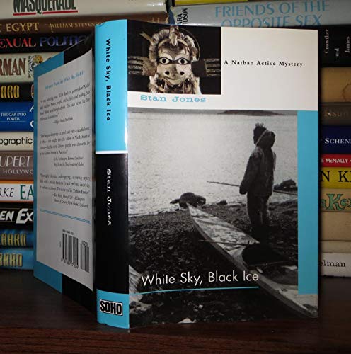 Beispielbild fr White Sky, Black Ice : An Alaskan Mystery zum Verkauf von Better World Books: West