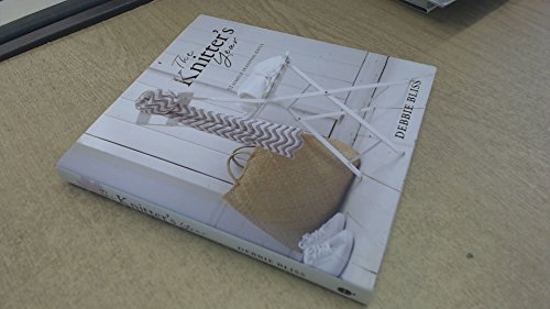 Stock image for The Knitter's Year: 52 Make-in-a-Week Projects-Quick Gifts and Seasonal Knits for sale by ZBK Books