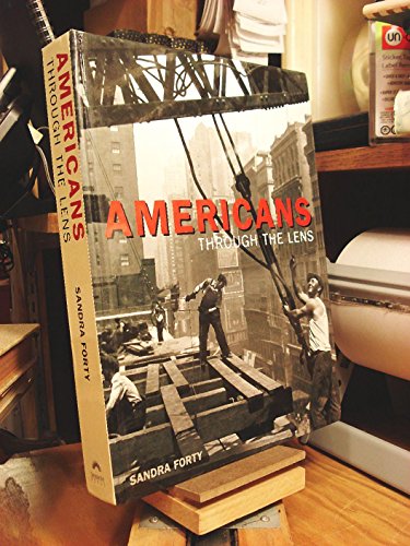 9781571455499: Americans Through the Lens