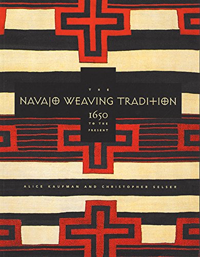 Imagen de archivo de The Navajo Weaving Tradition: 1650 to the Present a la venta por kelseyskorner