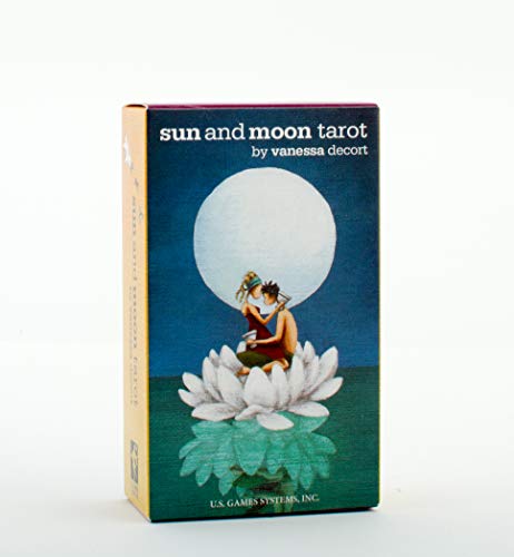 Imagen de archivo de Sun and Moon Tarot a la venta por HPB-Ruby