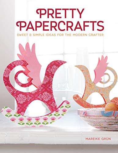 Beispielbild fr Pretty Papercrafts: Sweet & Simple Ideas for the Modern Crafter (Design Originals) zum Verkauf von BooksRun