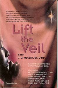 Beispielbild fr Lift the Veil zum Verkauf von Alplaus Books