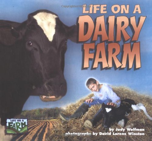 Beispielbild fr Life on a Dairy Farm (Life on a Farm) zum Verkauf von Wonder Book