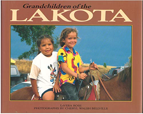 Beispielbild fr Grandchildren of the Lakota (The World's Children Ser.) zum Verkauf von Vashon Island Books