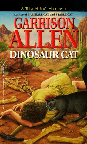 9781575664262: Dinosaur Cat (A "Big Mike" Mystery)