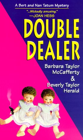 Beispielbild fr Double Dealer: A Bert and Nan Tatum Mystery zum Verkauf von Wonder Book