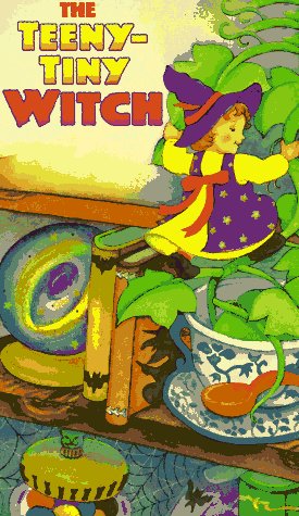 Beispielbild fr The Teeny-Tiny Witch (Funshaped Board Book) zum Verkauf von Wonder Book