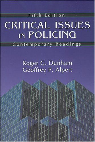 9781577663522: Critical Issues in Policing: Contemporary Readings