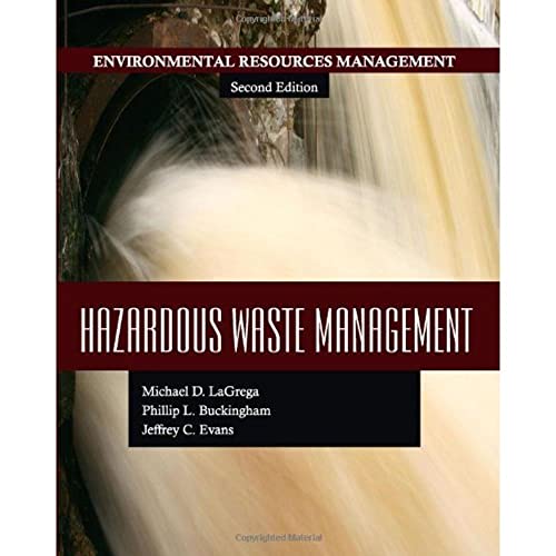 Beispielbild fr Hazardous Waste Management zum Verkauf von BooksRun