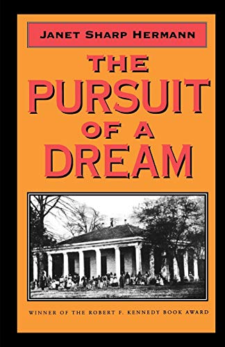 9781578061297: The Pursuit of a Dream (Banner Books)