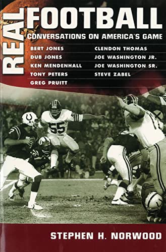 Imagen de archivo de Real Football: Conversations on America's Game a la venta por ThriftBooks-Atlanta