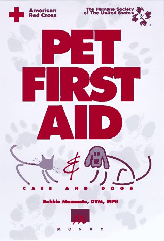 Imagen de archivo de Pet First Aid: Cats and Dogs a la venta por Reliant Bookstore