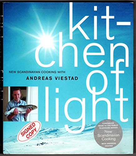 Beispielbild fr Kitchen of Light: New Scandinavian Cooking With Andreas Viestad zum Verkauf von bookmarathon