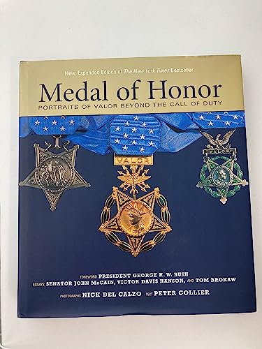 Beispielbild fr Medal of Honor : Portraits of Valor Beyond the Call of Duty zum Verkauf von Better World Books