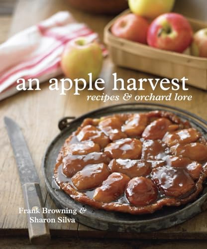 Stock image for An Apple Harvest : Recipes and Orchard Lore [a Cookbook] for sale by Better World Books: West