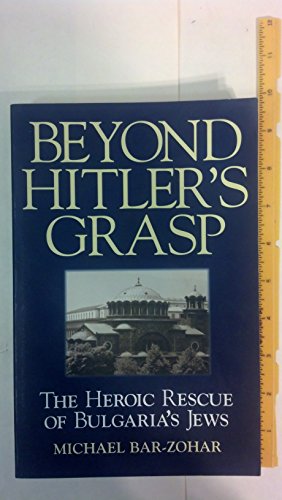 9781580625418: Beyond Hitler's Grasp