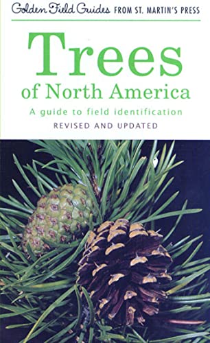 Beispielbild fr Trees of North America: A Field Guide to the Major Native and Introduced Species North of Mexico zum Verkauf von Revaluation Books
