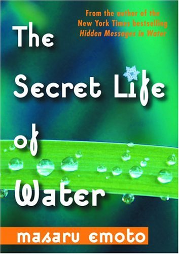 9781582701318: The Secret Life of Water