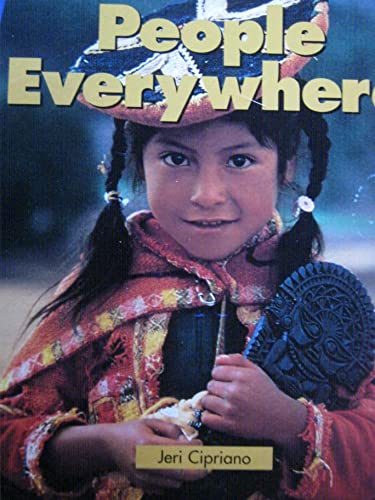 Imagen de archivo de People everywhere (Newbridge discovery links) a la venta por Better World Books: West