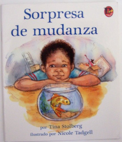 Stock image for Sorpresa De Mudanza (Spanish Edition) for sale by Ergodebooks