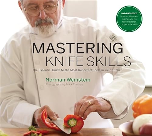 9781584796671: Mastering Knife Skills: The Essential Guide to the Most Important Tools in Your Kitchen (with DVD)