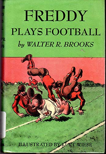 Stock image for Freddy Plays Football for sale by Half Price Books Inc.