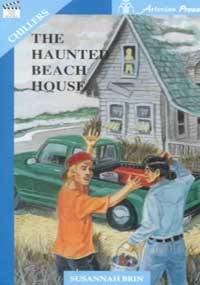 Beispielbild fr The Haunted Beach House (Take Ten: Chillers) zum Verkauf von ThriftBooks-Dallas