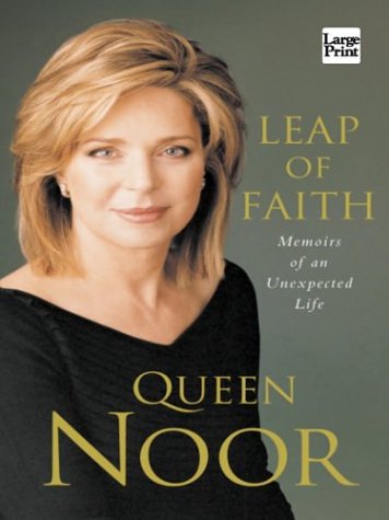 9781587244667: Leaf of Faith: Memoirs of an Unexpected Life (Wheeler Large Print Book Series)