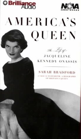 Imagen de archivo de America's Queen: The Life of Jacqueline Kennedy Onassis a la venta por The Yard Sale Store