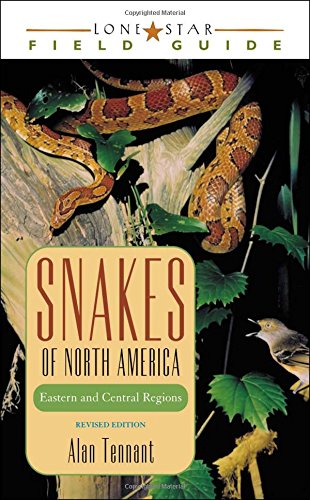 Imagen de archivo de Snakes of North America: Eastern and Central Regions a la venta por ThriftBooks-Atlanta