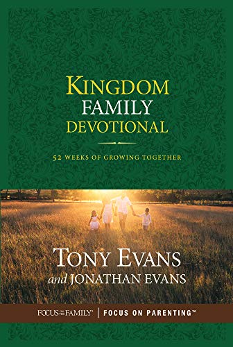 Beispielbild fr Kingdom Family Devotional: 52 Weeks of Growing Together zum Verkauf von Idaho Youth Ranch Books