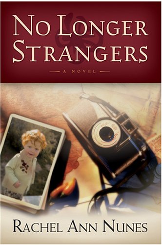 Imagen de archivo de No Longer Strangers a la venta por Better World Books