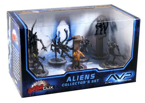 9781590414873: Horrorclix AVP Aliens Collector's Set: Aliens Vs. Predator: Whoever Wins, We Lose