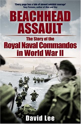 Imagen de archivo de Beachhead Assault a la venta por Better World Books