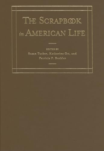 9781592134779: The Scrapbook in American Culture